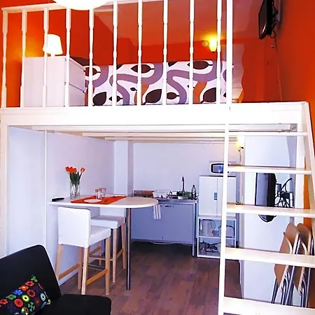 Orange 4*